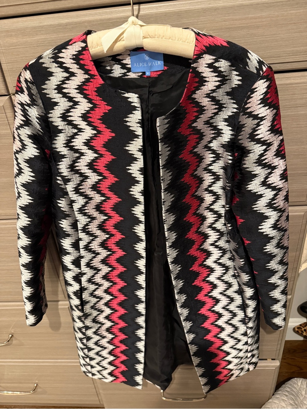 Alice Walk Zigzag Pattern Black, White & Red Open Front Blazer